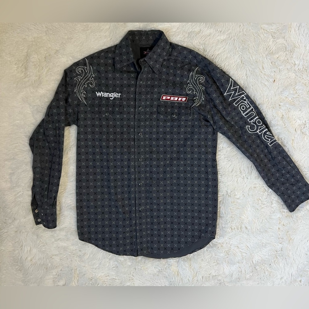 PBR Wrangler Embroidered Western Shirt Men’s Small LS Rodeo Cowboy Button Down